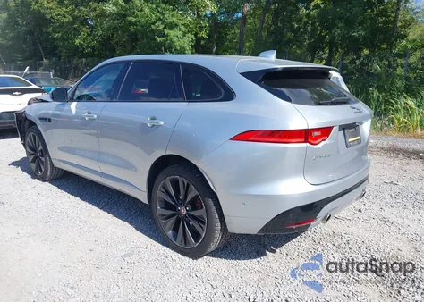 2017 Jaguar F-Pace First Edition z USA, uszkodzony, nr VIN SADCP2BV2HA054844